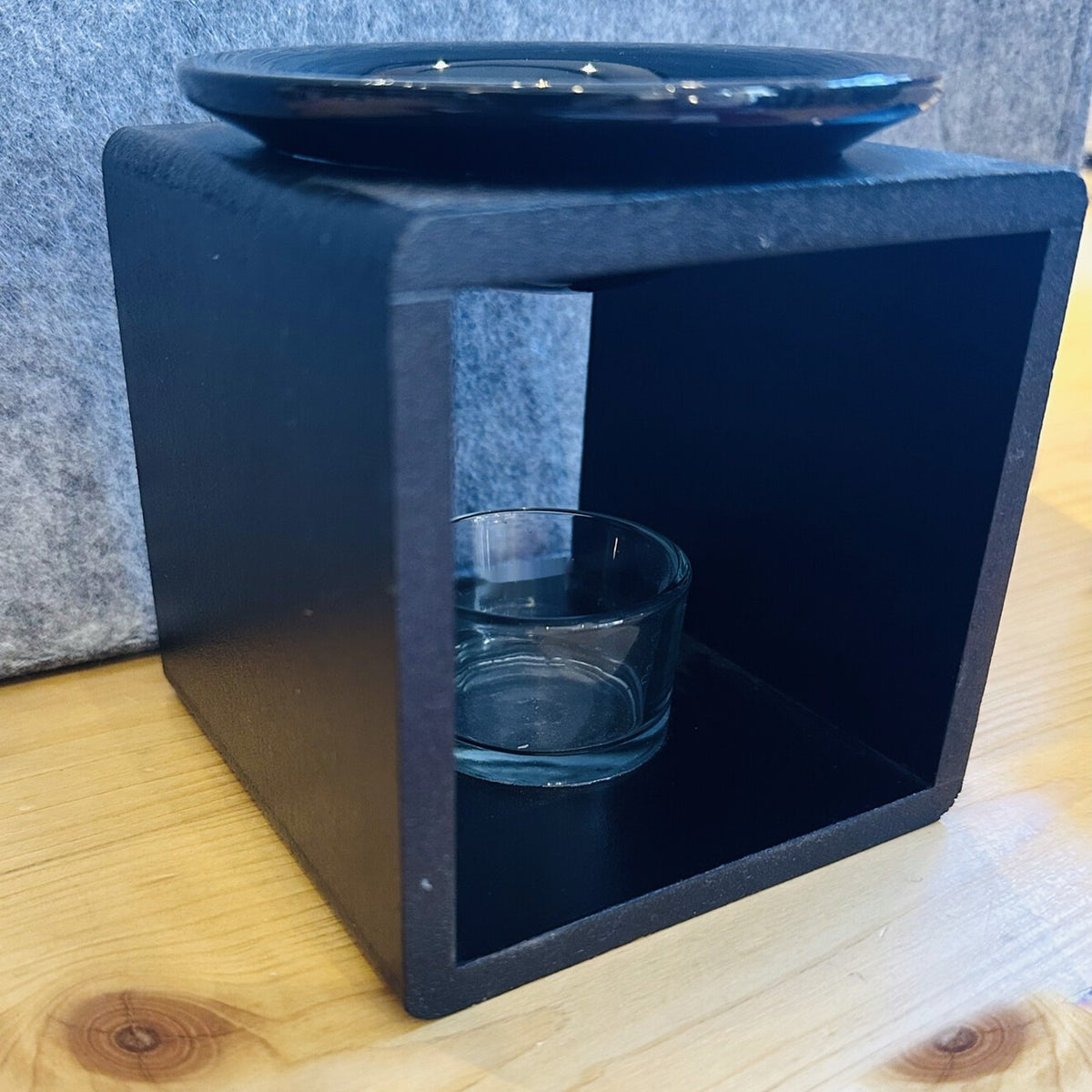 Stövchen Schwarz von der Seite